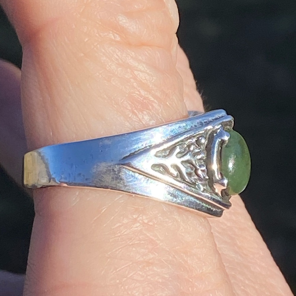 Celtic Tree of Life Ring .925 Sterling Silver w/ Genuine Jade gem made in USA - Picture 14 of 14